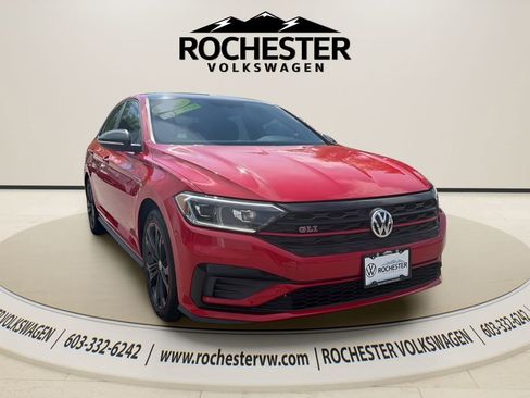Used 2019 Volkswagen Jetta GLI FWD image 9