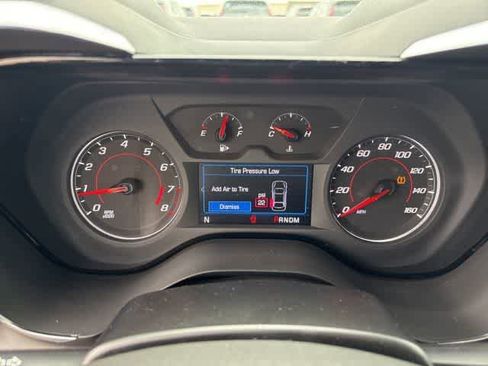 Used 2021 Chevrolet Camaro LT w/ Technology Package image 15