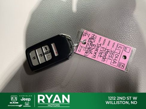 Used 2021 Honda Pilot Touring image 10