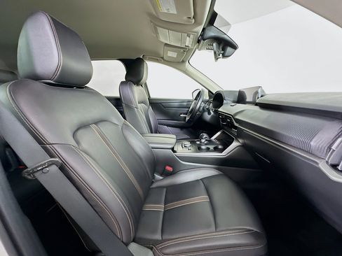 Used 2025 MAZDA CX-90 3.3 Turbo w/ Select Package image 32