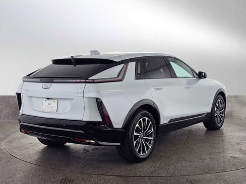 New 2026 Cadillac Lyriq Sport RWD image 3