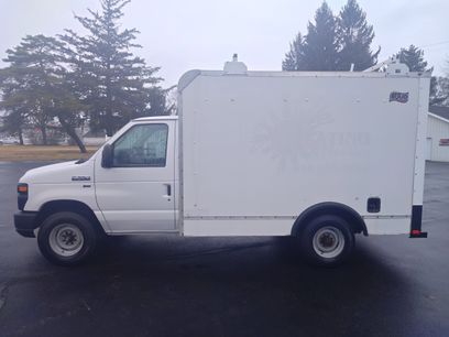 Used 2016 Ford E-350 and Econoline 350 Super Duty w/ Power Windows & Locks Group