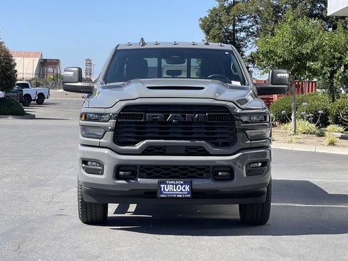 New 2026 RAM 2500 Tradesman AWD/4WD image 2