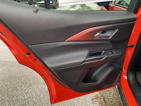 New 2026 Chevrolet Equinox EV RS image 21