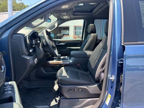 New 2026 GMC Sierra 1500 Elevation w/ Elevation Premium Package AWD/4WD image 12