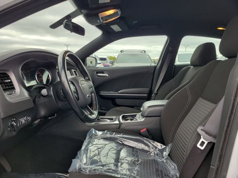 Used 2023 Dodge Charger SXT image 15
