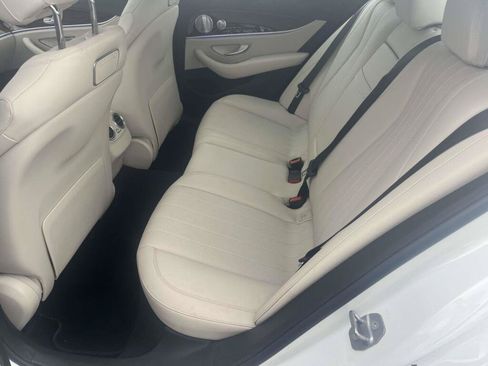 Used 2018 Mercedes-Benz E 400 4MATIC Sedan image 17