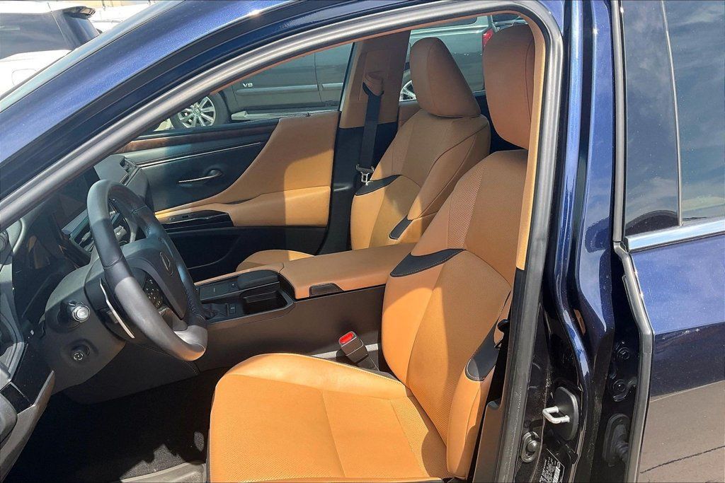 Used 2022 Lexus ES 350 w/ Premium Package FWD image 26