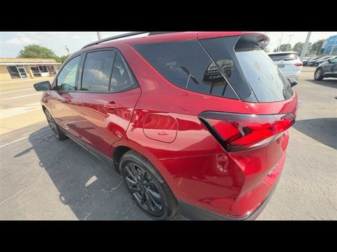 Certified 2024 Chevrolet Equinox RS FWD image 6