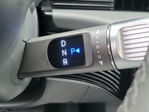 Used 2024 Hyundai Ioniq 5 Limited RWD image 12