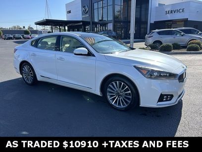 Used 2017 Kia Cadenza Technology