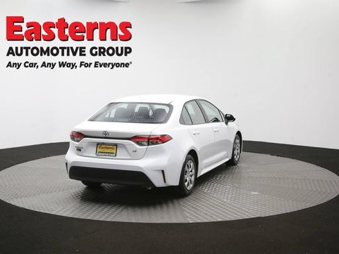 Used 2024 Toyota Corolla LE FWD image 38