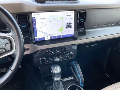 Used 2022 Ford Bronco Wildtrak AWD/4WD image 7