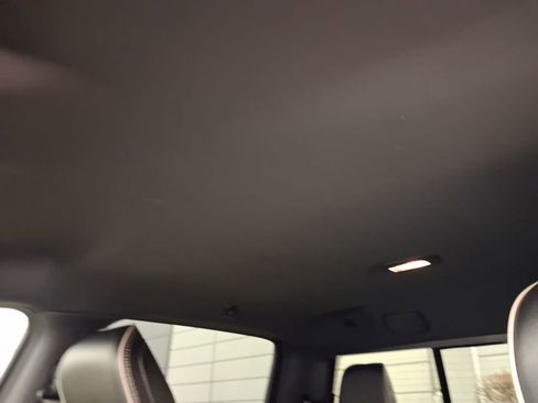 Used 2023 RAM 1500 Laramie image 33