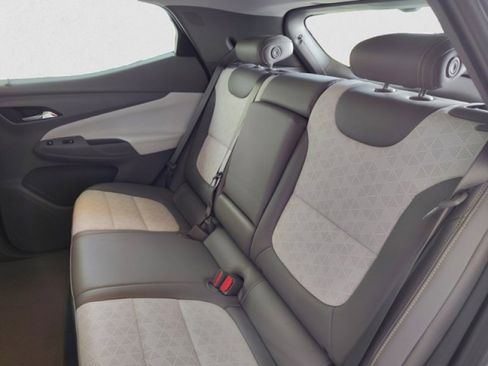 Used 2023 Chevrolet Bolt EUV Premier w/ Sun & Sound Package image 19