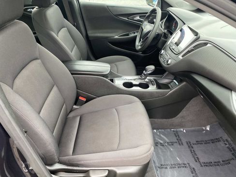 Used 2023 Chevrolet Malibu LT image 20
