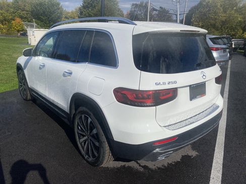 Certified 2023 Mercedes-Benz GLB 250 4MATIC image 5