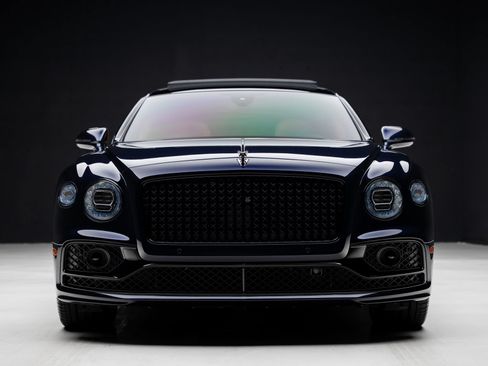 Used 2022 Bentley Flying Spur V8 AWD/4WD image 8