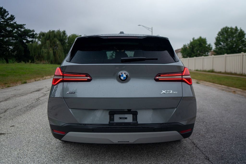 Used 2025 BMW X3 xDrive30i w/ Premium Package AWD/4WD image 8