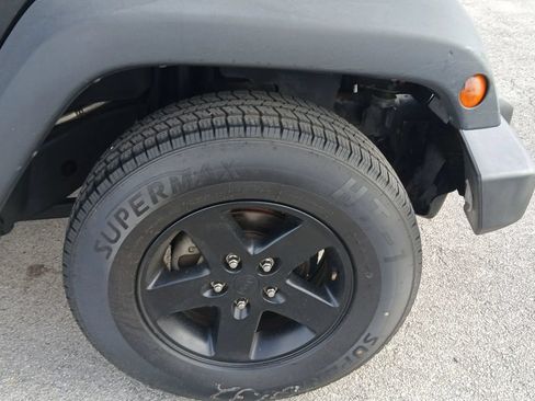 Used 2016 Jeep Wrangler Sport AWD/4WD image 17