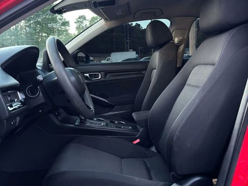 Used 2022 Honda Civic LX image 6