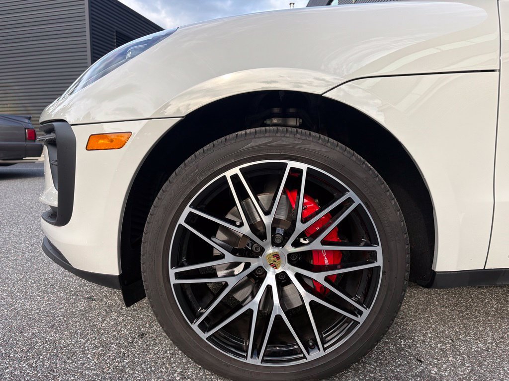 Certified 2026 Porsche Macan S AWD/4WD image 14