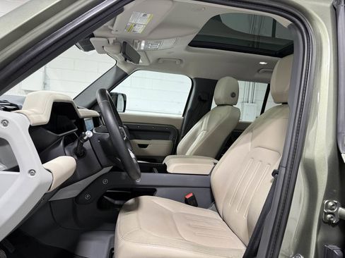 Used 2020 Land Rover Defender 110 S image 15