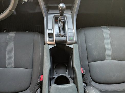 Used 2018 Honda Civic Sport image 19