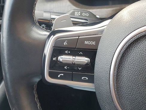 Used 2022 Kia Sorento SX Prestige w/ Rust Color Package image 16