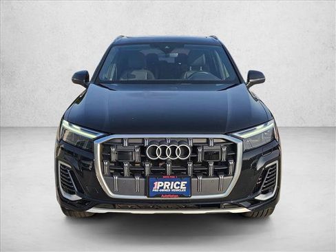 Used 2025 Audi Q7 3.0T Premium Plus AWD/4WD image 2