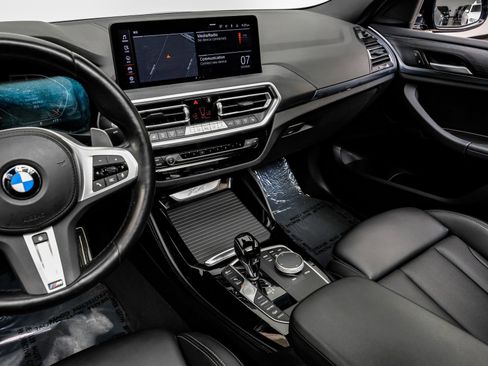 Used 2023 BMW X4 xDrive30i w/ M Sport Package image 28