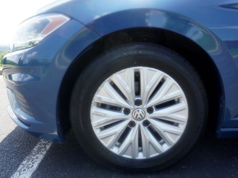 Used 2019 Volkswagen Jetta S w/ Driver Assistance Package image 28