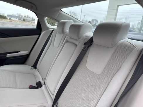 Certified 2022 Honda Insight EX image 17