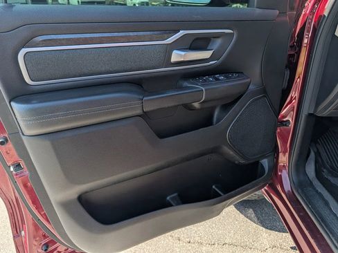 Used 2020 RAM 1500 Big Horn AWD/4WD image 11
