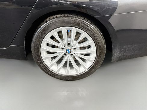 Used 2023 BMW 530i xDrive w/ Premium Package AWD/4WD image 37