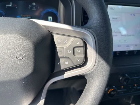 New 2025 Ford Bronco 4-Door image 19