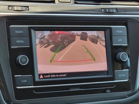 Used 2018 Volkswagen Tiguan S AWD/4WD image 13