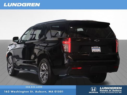 Used 2023 Chevrolet Tahoe Z71 w/ Z71 Off-Road Package AWD/4WD image 3