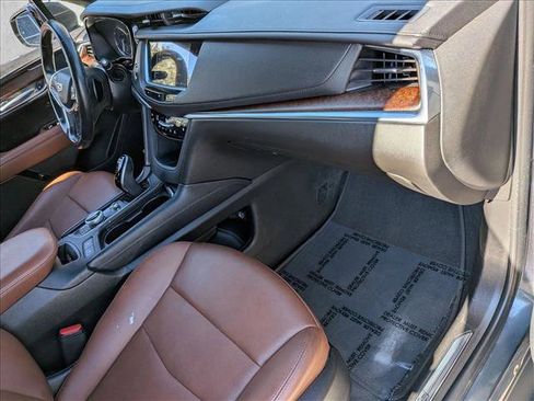 Used 2021 Cadillac XT5 Premium Luxury image 22