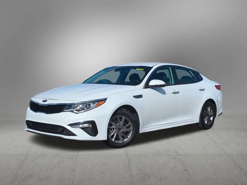Used 2020 Kia Optima LX image 1