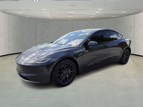 Used 2024 Tesla Model 3 Long Range image 7