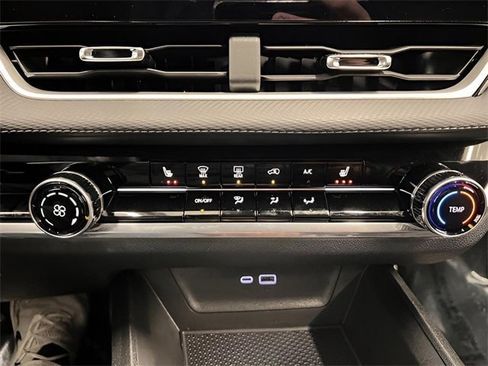 Certified 2025 Chevrolet Equinox LT image 27