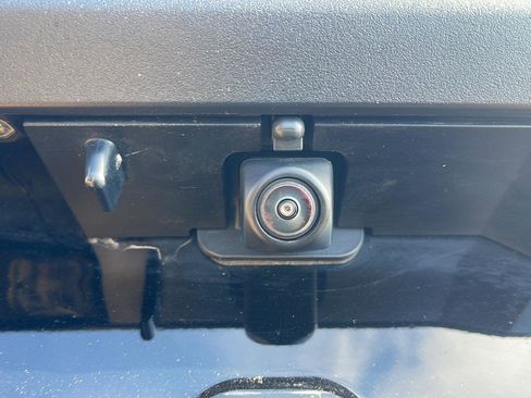 Used 2026 Toyota 4Runner SR5 AWD/4WD image 12