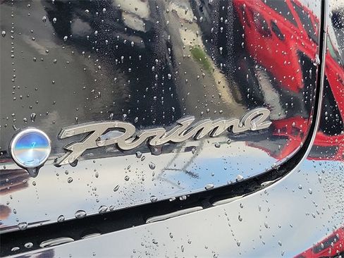 Used 2024 Toyota Prius Prime image 7