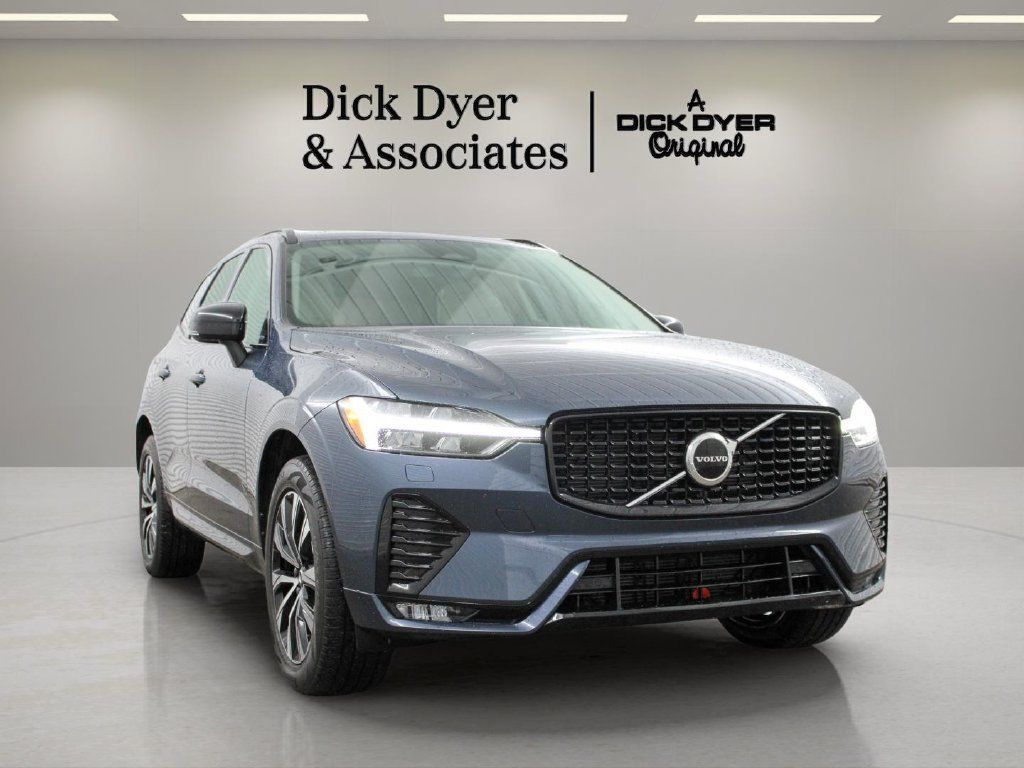 Used 2024 Volvo XC60 B5 Core w/ Protection Package Premier AWD/4WD image 1
