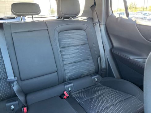 Used 2025 Chevrolet Equinox LT image 38