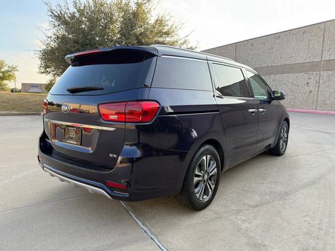 Used 2021 Kia Sedona SX image 6