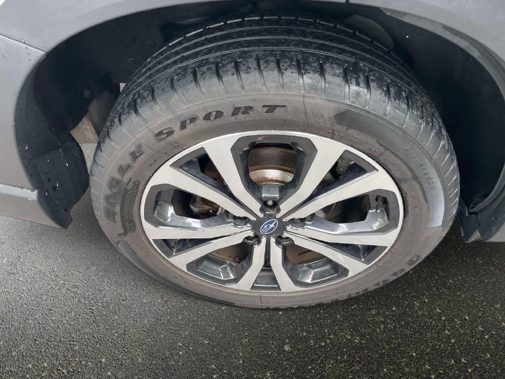 Used 2020 Subaru Forester Limited AWD/4WD image 7