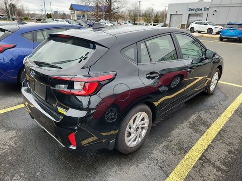 Certified 2025 Subaru Impreza 2.0i image 6