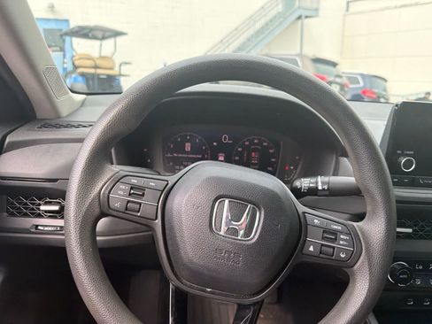 Used 2023 Honda Accord EX image 25